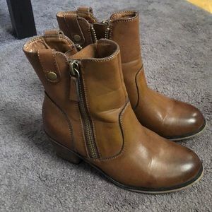 Steven Madden Booties